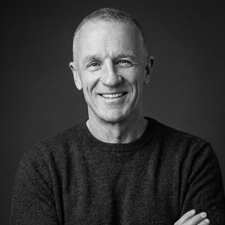 Daniel J Lennox, Director